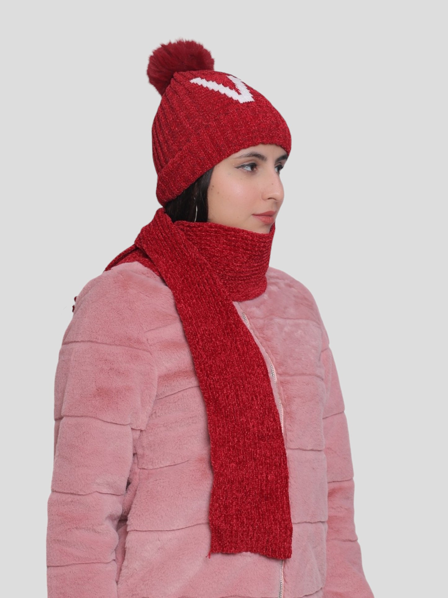 Youth Robe Women's Cap with Muffler (Red)