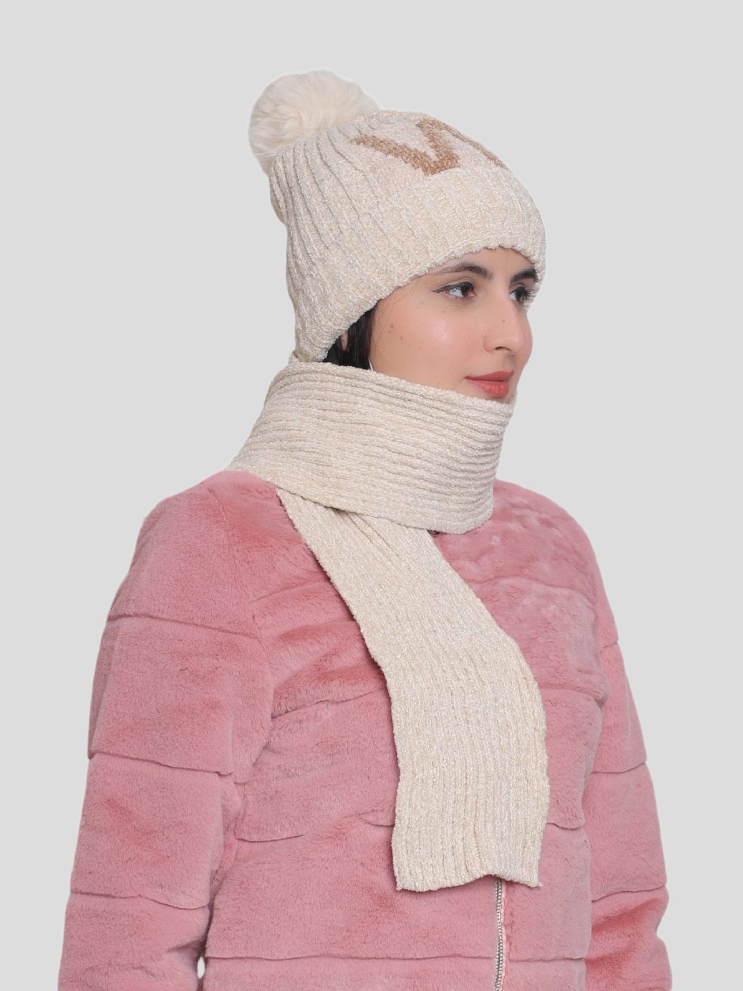 Youth Robe Women's Cap with Muffler (Beige)