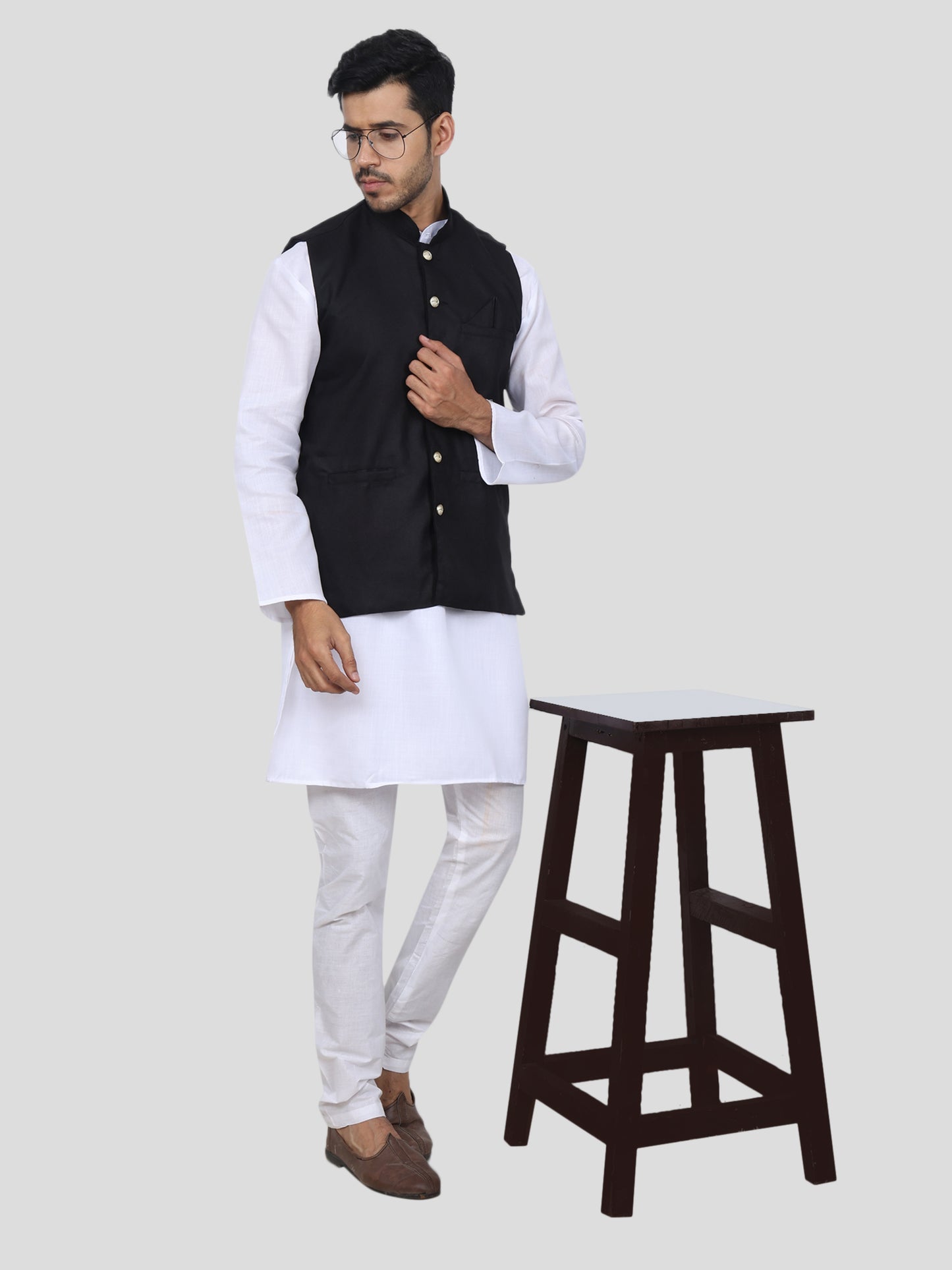 Youth Robe Men's Kurta Pajama with Modi Jacket (White)