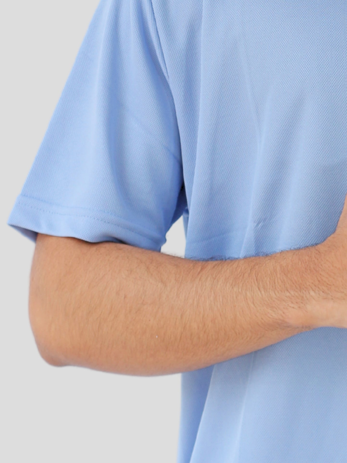 Youth Robe Men's Plain Round Neck T-Shirt (Sky Blue)