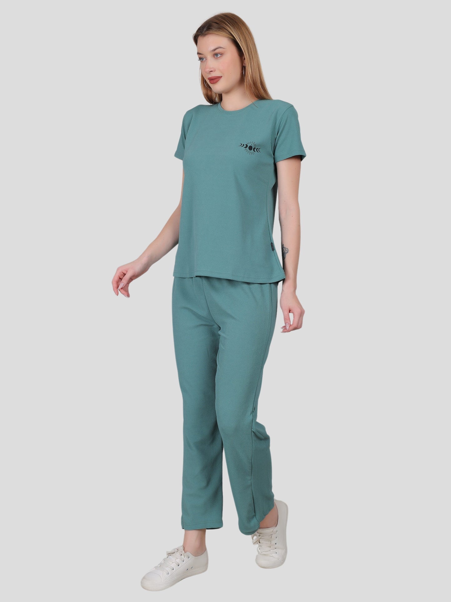 YOUTH ROBE Women's Loungewear Set , Co-Ord Set, Knit T-Shirt and Pants (Light Green)