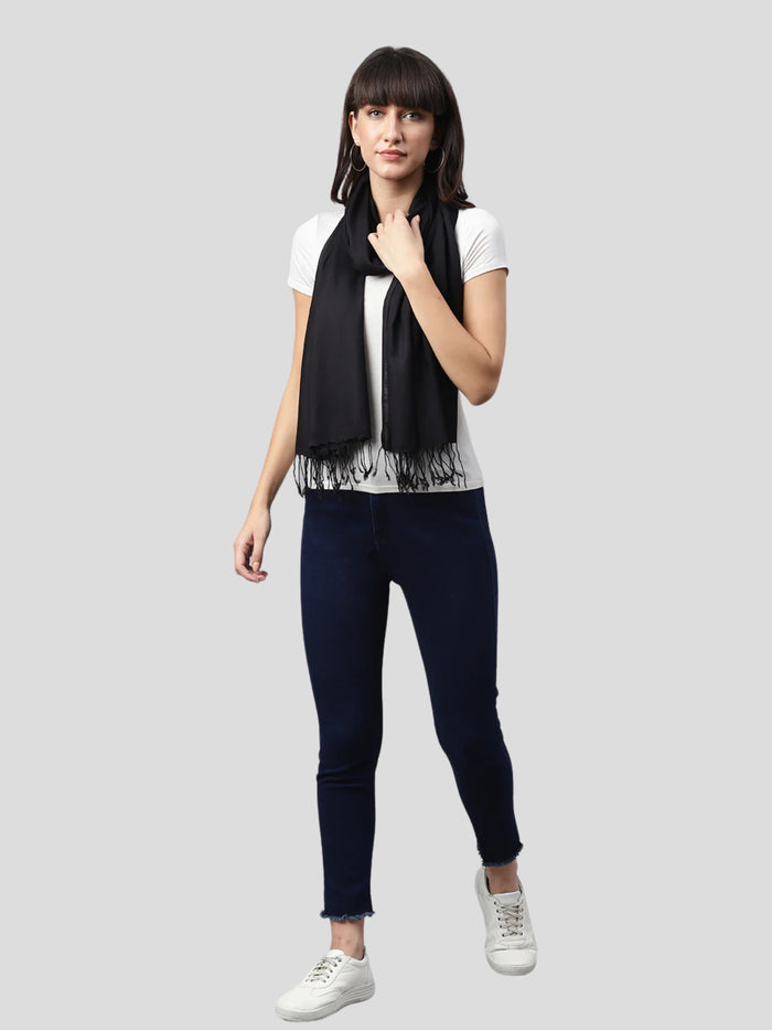 Women's Black Muffler